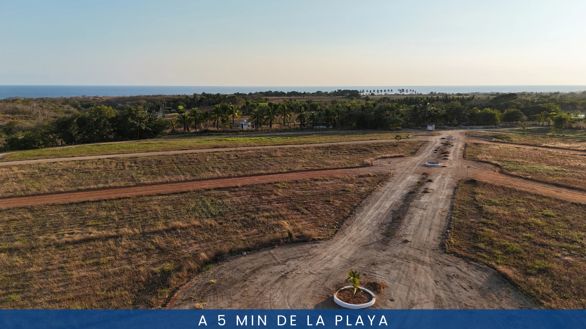 Antal esta muy cerca de la playa.